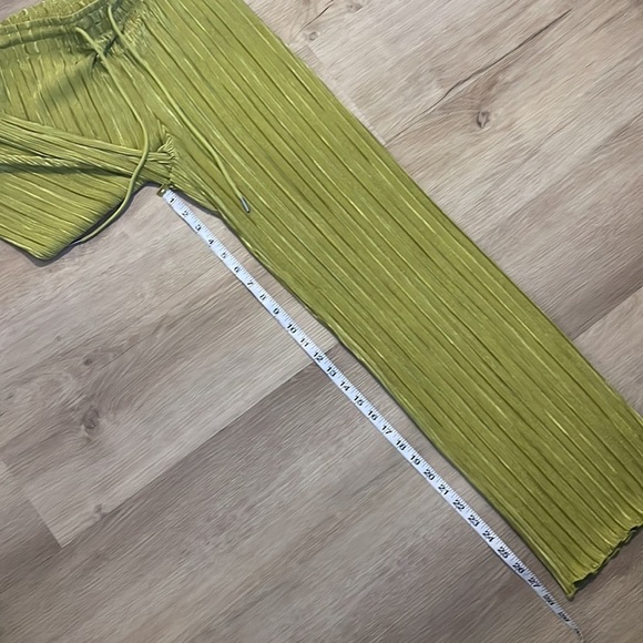 Thirty/Thirty LA Plisse Set M Top S Pants - Picture 10 of 14